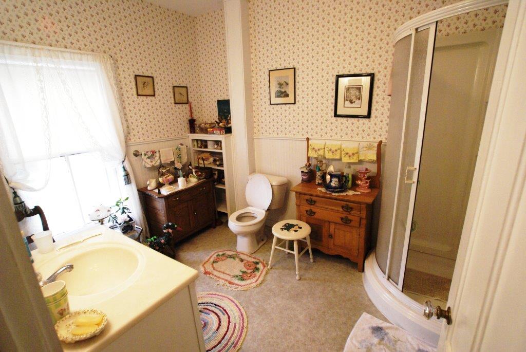 Upstairs Bath from DC Realty