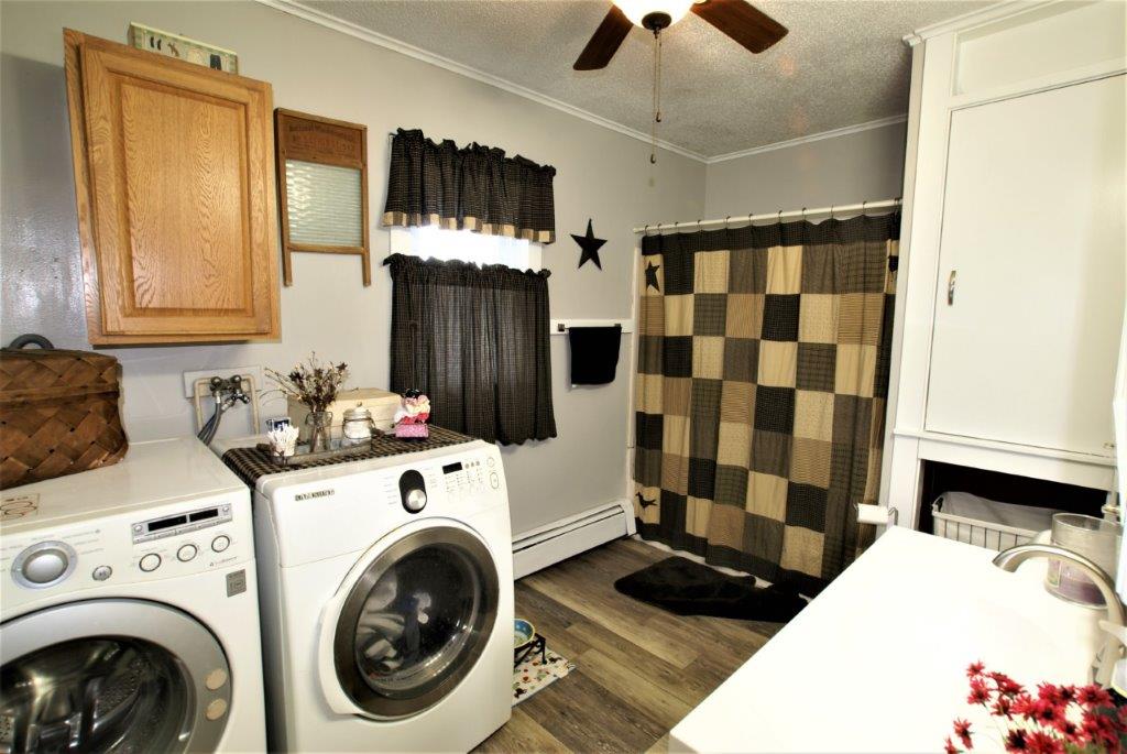 Spacious Village Home Laundry
