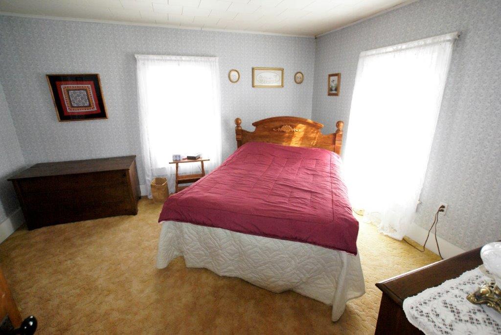 Sherman Apple Hill Farm Bedroom